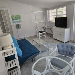 1616 SW 21st St, Miami, FL 33145