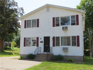 18 Earl Street, Manchester, CT 06040