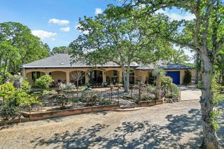 13440 Roper Dr, Red Bluff, CA 96080