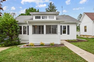 314 N  Grove St, Barneveld, WI 53507