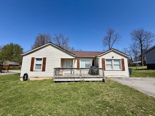 24 E  Stevens St, Cookeville, TN 38501