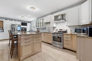 196-196-196A Hamilton St, Dorchester, MA 02122