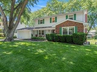 530 S  118th St, Omaha, NE 68154
