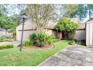 64 N  Court Villa Dr #64, Mandeville, LA 70471