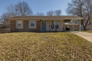 824 Sommerset Dr, Troy, MO 63379