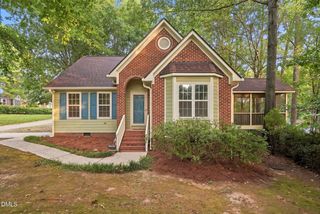 331 Rosehaven Dr, Raleigh, NC 27609