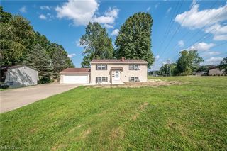 3907 S  Schenley Ave, Youngstown, OH 44511