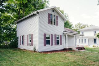 414 Grove St, Hudson, MI 49247