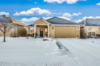 1015 E  Cross Creek Pl, Derby, KS 67037