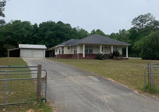 10341 W  Lake Rd, Milton, FL 32583