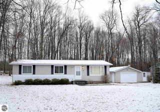 1708 Hammer Rd, Kingsley, MI 49649