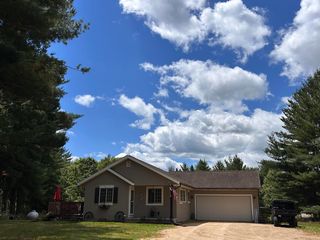 W8067 County Rd, Wautoma, WI 54982