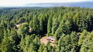 3639 Greenwood Heights Dr, Kneeland, CA 95549