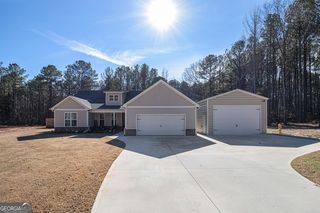 357 Old Griffin Rd, Jackson, GA 30233