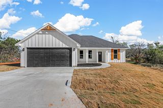 3601 Durango Trl, Granbury, TX 76048