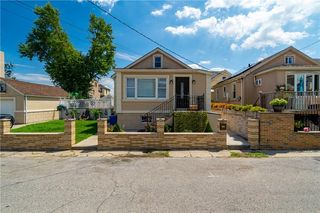 3096 Fearn Place, Bronx, NY 10465