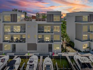 868 N  Osceola Ave, Clearwater, FL 33755