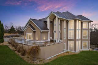 22477 Highway 64, Maquoketa, IA 52060