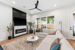 1309 Noble St, Houston, TX 77009