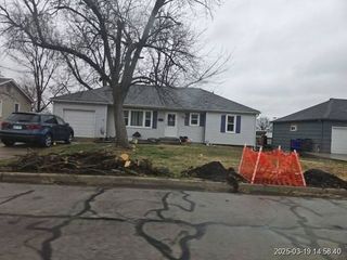 312 S  Chester Ter, Olathe, KS 66061