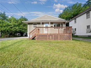 634 Noble Ave, Akron, OH 44320