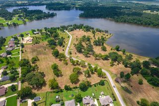23 Carolyn St, Mount Pleasant, TX 75455