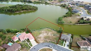 Vista Jardin Cir, Brownsville, TX 78521