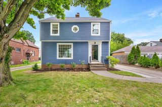 19334 Purnell Ave, Rocky River, OH 44116