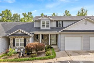 351 School Dr #E, Taylorsville, NC 28681