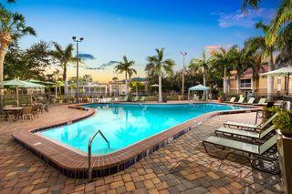 6904 Manatee Ave  W #A, Bradenton, FL 34209
