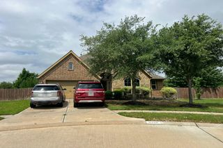 6206 Orange Blossom Ln, Rosenberg, TX 77471