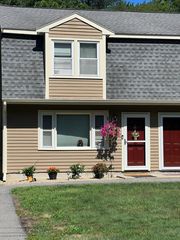 43 Old Forge Rd, Bridgewater, MA 02324