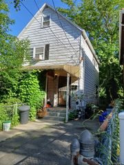 42 W 5th Street, Mount Vernon, NY 10550