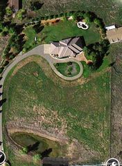 8960 Voula Rd, Wilton, CA 95693