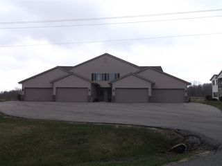 935 Spring Ct #7, West Bend, WI 53095