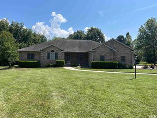 36 Lookout Point, Murphysboro, IL 62966