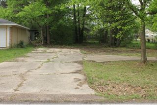 404 Woody Dr, Jackson, MS 39212