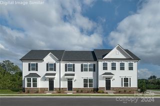 1979 Tupelo Grove Ln, Gastonia, NC 28054