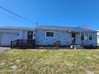 37 Julia Street, Amsterdam, NY 12010