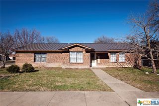 1130 Rhonda Lee St, Copperas Cove, TX 76522