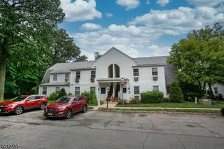 114 WOODCREST DR, Morristown, NJ 07960