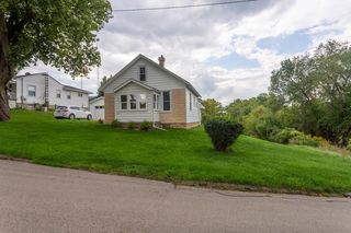 3121 Brunswick St, Dubuque, IA 52001