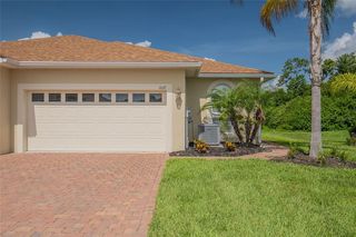 1657 VIENNA SQUARE DRIVE, Winter Haven, FL 33884