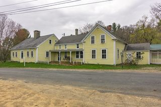 11 Ed Clark Rd, Hubbardston, MA 01452