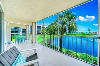 102 Half Moon Circle #C2, Hypoluxo, FL 33462