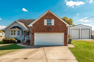 1026 Waters Edge Cir, Mount Juliet, TN 37122