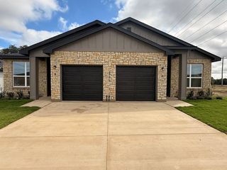3716 Yellow Buckeye Dr #B, Killeen, TX 76542