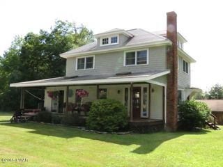 91 Devils Rd, Lake Huntington, NY 12752