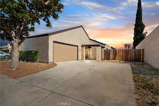 734 Malibu St, Hemet, CA 92543