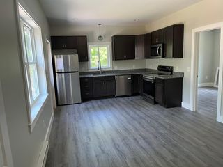 175 Jackson St #4, Northampton, MA 01060